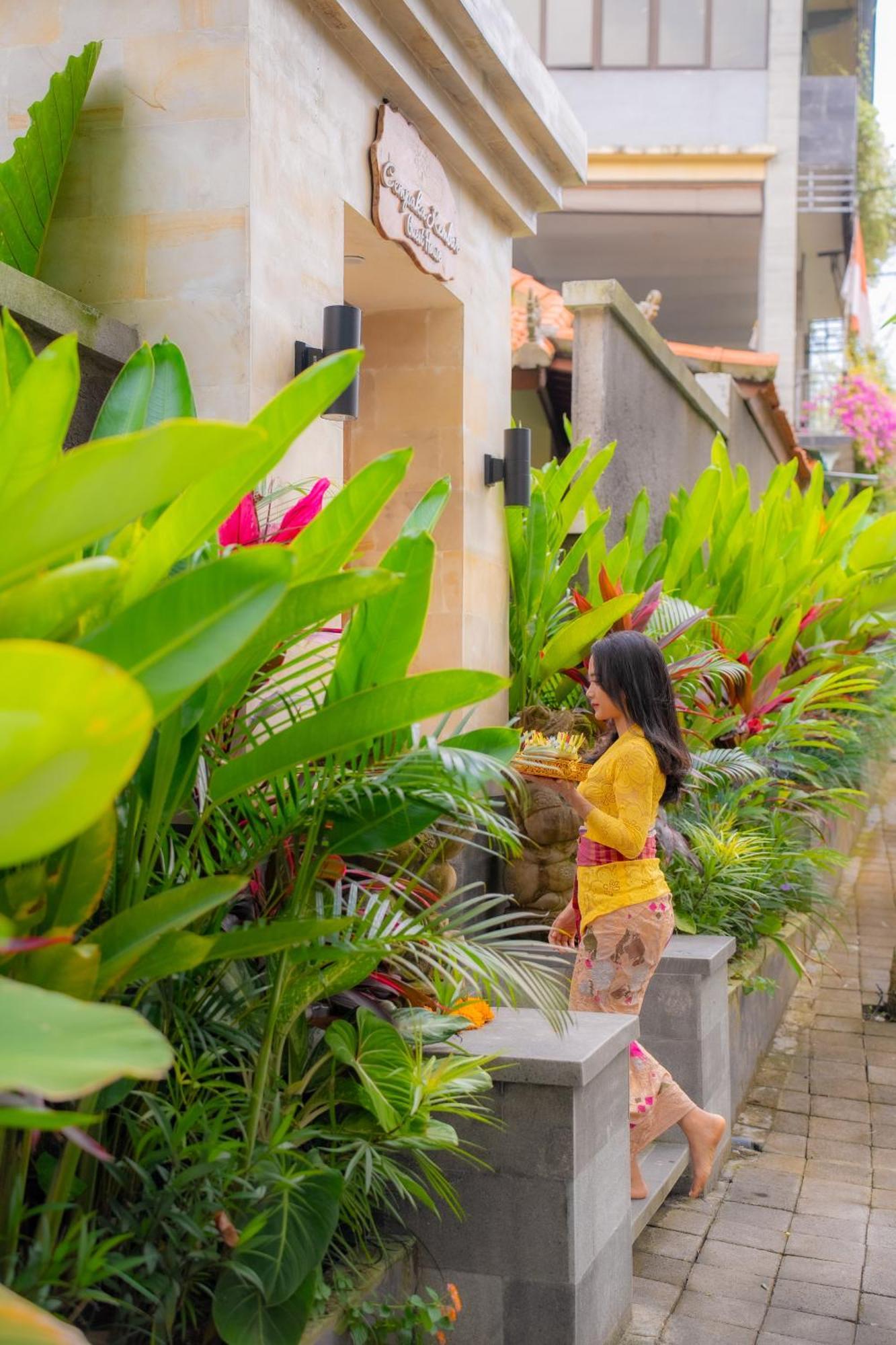 Cempaka Kembar Guest House Ubud  Exterior photo