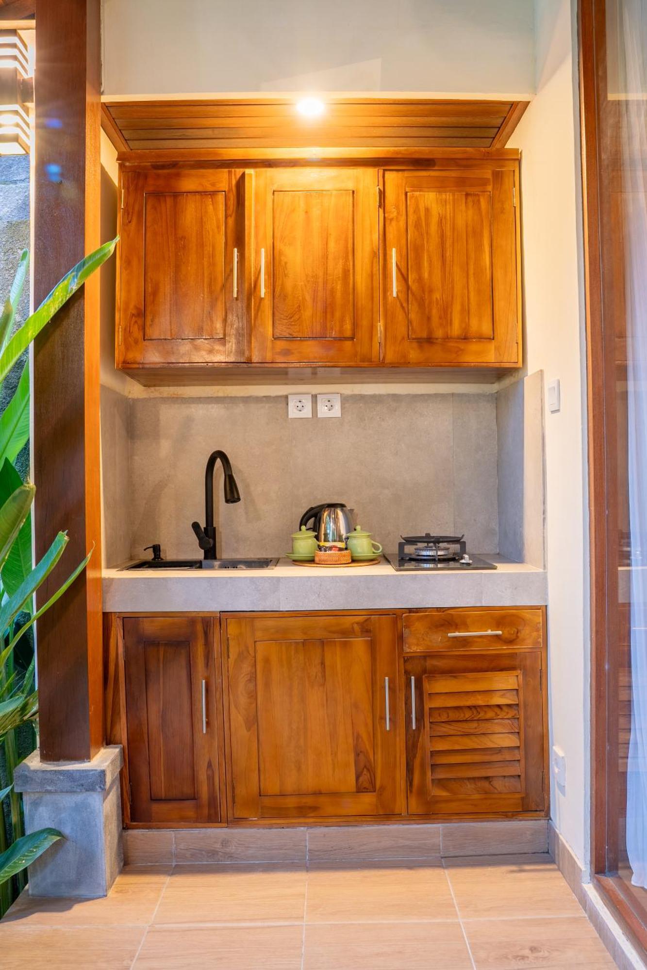Cempaka Kembar Guest House Ubud  Exterior photo